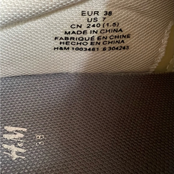EUC H&M women’s platform gray sneakers size 7 - Picture 9 of 10